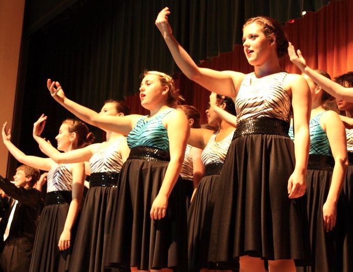 Students participating in Company, a high school show choir conducted by Heidi House, showed their talent on Thursday night. Credit: Rachel Crane/The Foothill Dragon Press.