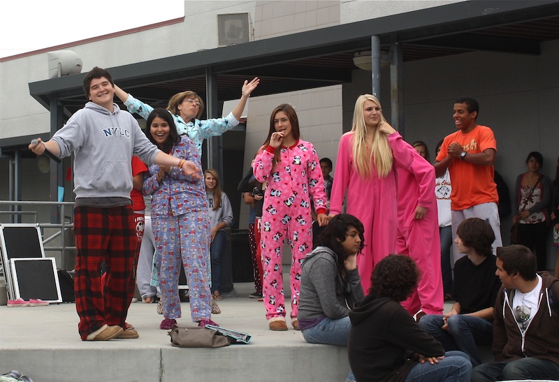 Students in pajamas pose during Monday's pajama fashion show. Credit: Bethany Eckstrom for the Foothill Dragon Press.