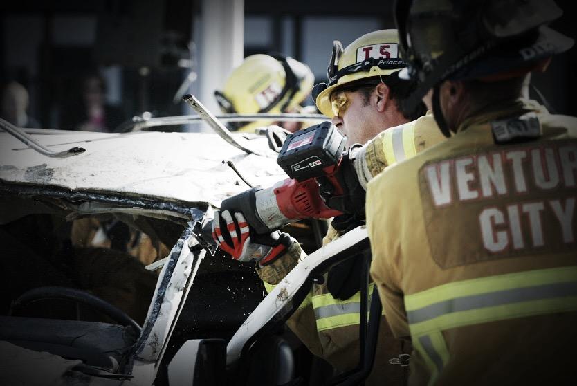 Every Fifteen Minutes has been cancelled because of lack of time for planning and a faculty member to take charge of it. Photo Illustration Credit: Aysen Tan and Kazu Koba/The Foothill Dragon Press