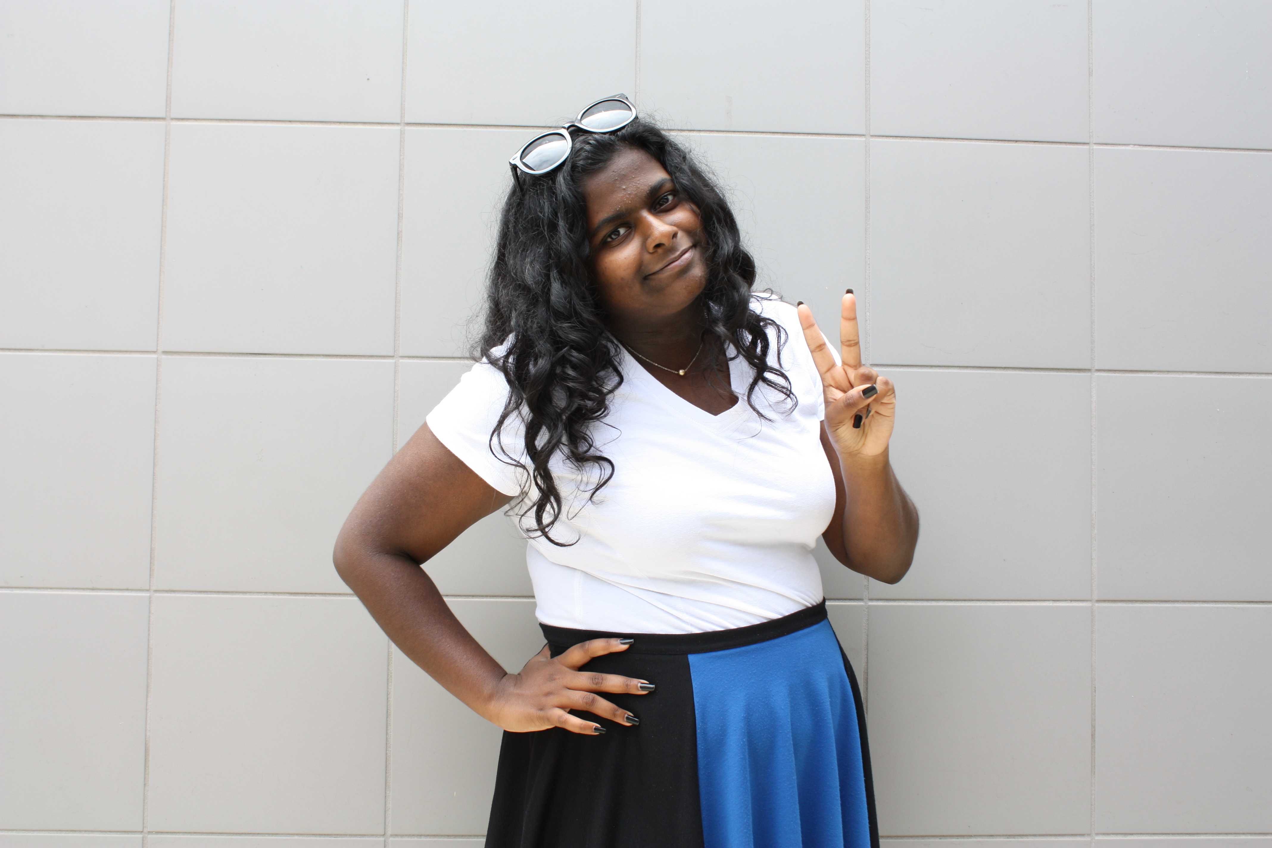 Sophomore Suvee Ranasinghe creates her own Youtube videos, has an extensive sunglasses collection and keeps up with the latest fashion trends. Credit: Chloey Settles/The Foothill Dragon Press