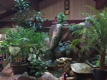 The waterfall feature of Golden China. Credit: Ema Dorsey/The Foothill Dragon Press