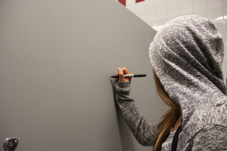 Foothill bathrooms see a rise in grafitti