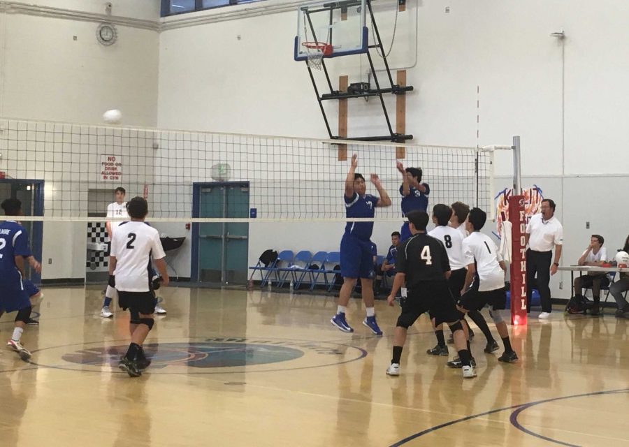 Boys’ Volleyball smashes Fillmore 3-0 in final home game