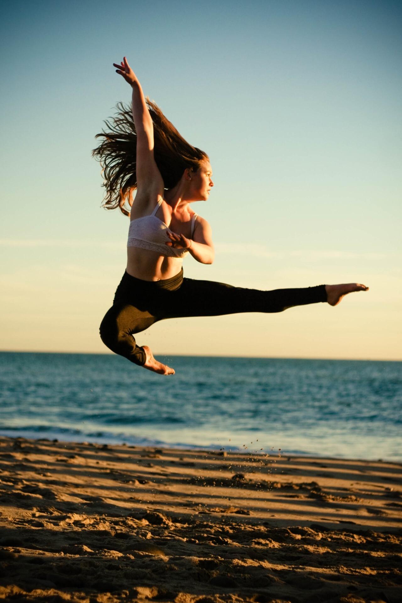 Edyn is now a dance instructor and aerialist, teaching dance at Foothill.