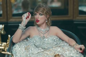 Review: Taylor Swift’s “Look What You Made Me Do” is ironically uninteresting