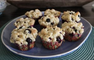 Fantastic Eats with Q and E: Vegan Blueberry Muffins