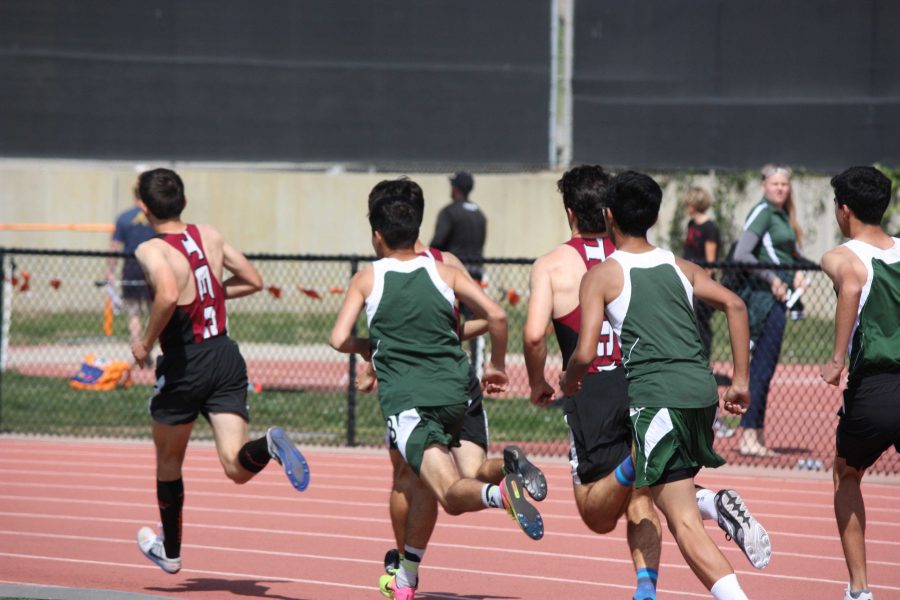 Runners from St. Bonaventure trail behind the Foothill boys. Credit: Gabrialla Cockerell / The Foothill Dragon Press