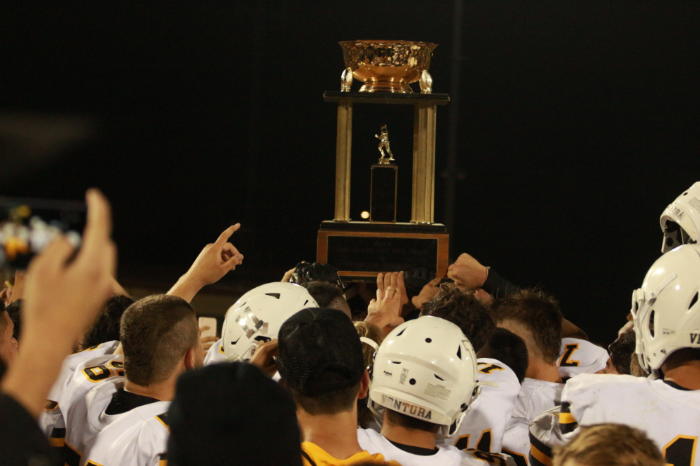 Trophy held high, Ventura celebrates another victorious year. Credit: Jason Messner / The Foothill Dragon Press