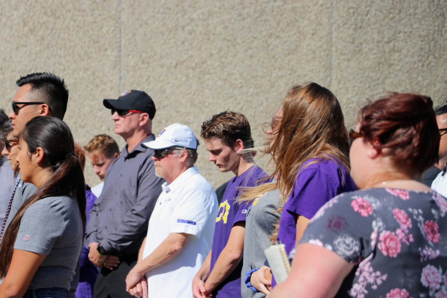 Community members don their Cal Lutheran t-shirts as an indication of their support. Credit: Olivia Sanford / The Foothill Dragon Press