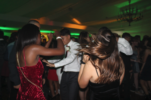 Students dance the night away at Winter Formal 2018