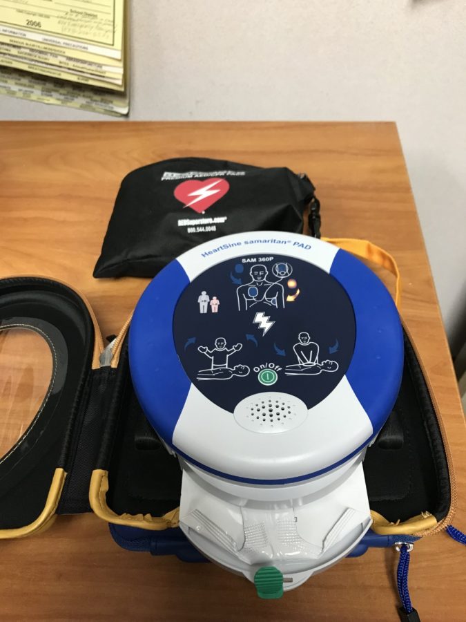 The+AED+that+is+now+available+on+campus