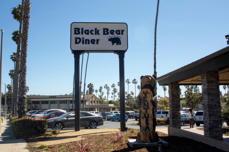 The+newly+opened+Black+Bear+Diner+brings+a+cozy+restaurant+to+the+beaches+of+Ventura.