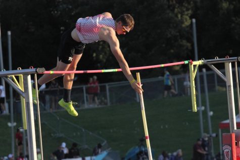 Aidan Hagerty 22 vaults over 145 with a solid two feet of clearance.