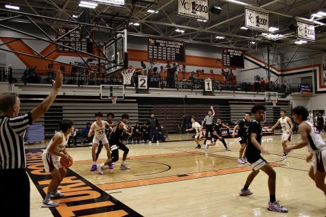 On Dec. 16, 2022, the Foothill Technology High School boys basketball team faced off against Pacifica High School for an intense basketball game resulting in a loss for the Dragons. Featured above, Aidan Gomez 25 looks for an open teammate to inbound the ball to before his five-second time limit is over.