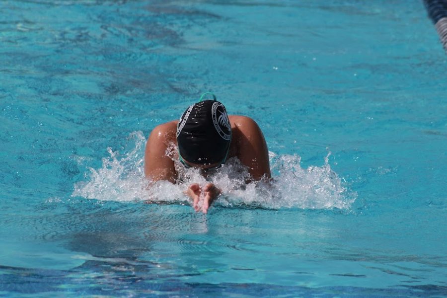 Lorraine Corona ‘23 swam the breaststroke part of the Girls 200 yard Medley Relay, finishing her 50 meters with a time of 37.02 seconds.