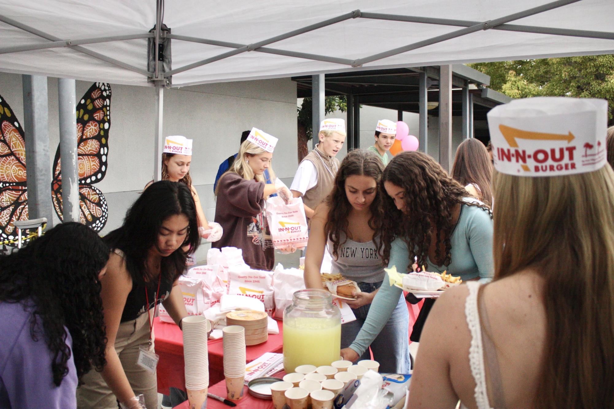 Class Of 2024 Connects Through In N Out Burger And Festivities The   GesUKv5O6heURV1O4YOgnVTtiWEEbX38BSH1GiGU 