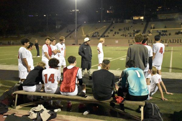 Boys’ soccer game ends in stalemate with Ventura after close match