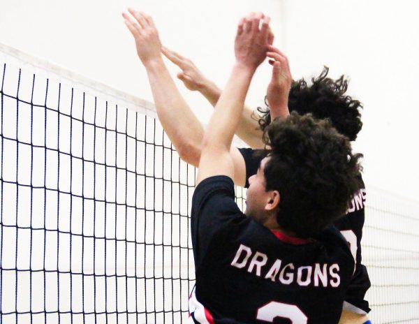 Boys’ volleyball lets lead slip in 3-2 loss against Bishop Diego