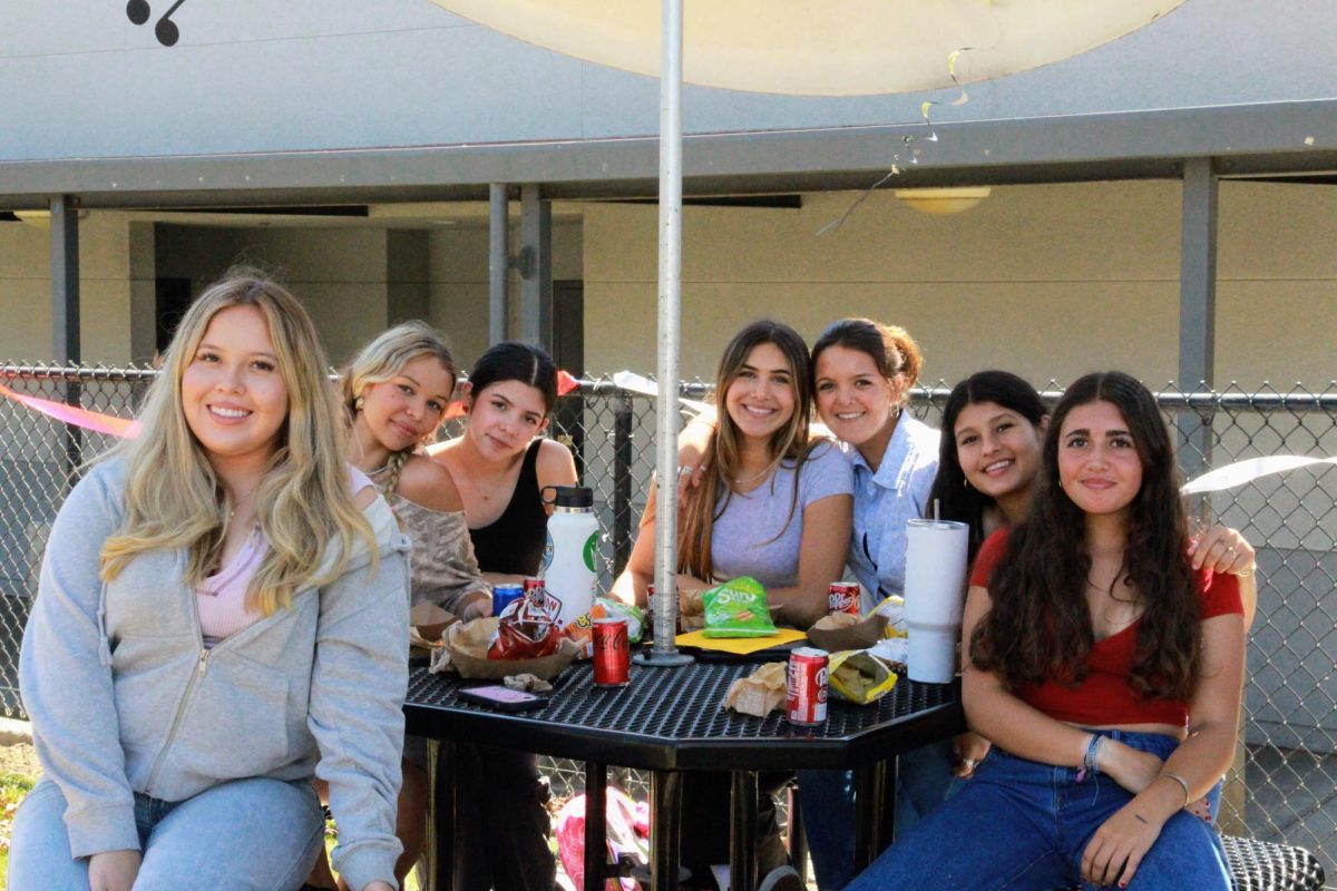 On the sunny afternoon of Sept. 4, 2024, a group of seniors enjoyed the lunch that was catered by Urbane Cafe. Smiling for the camera, they enjoyed one of the first senior events during their last year of high school together. The event was hosted by Associated Student Body (ASB), who fenced off the quad area to celebrate the special event: senior picnic.