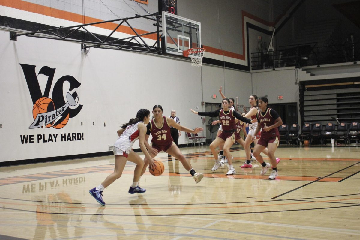 On Dec. 18, 2024, the Foothill Technology High School (Foothill Tech) girls basketball took on Santa Paula High School (Santa Paula) in a lopsided competition. Foothill Tech walked away with a 50-33 loss. Pictured above, Kiara Zavala '26 (number 5) makes her move towards the basket in hopes of scoring or making a play.