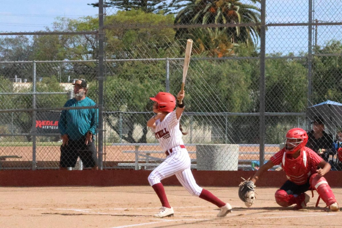 Liliana Gonzales ‘28 is leading off the third inning with two strikes and two balls. Rodriguez hits a strong line drive over Carpinteria's second baseman.