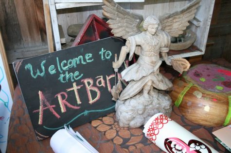 Children and young teenagers can find a creative outlet at The Art Barn, managed by Lynn Okun. Credit: Taylor Kennepohl/The Foothill Dragon Press.