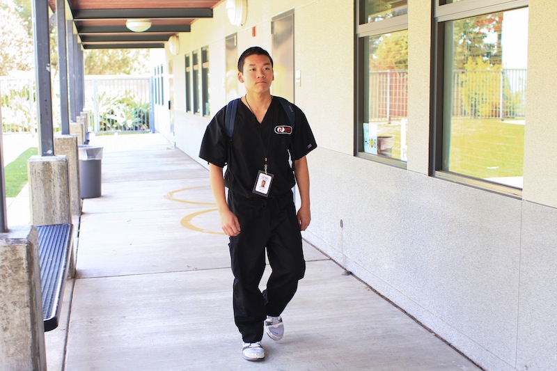 Junior Norint Tung is one of the juniors in Bioscience who is participating in job shadows this week. Credit: Aysen Tan/The Foothill Dragon Press