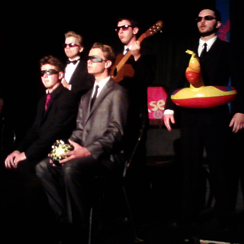 Ventura High School students perform a monologue about friendship at Venturas Spring Showcase. (From left, bottom row) Christian Bennett, Nate Budroe, (from left, top row) Seryozha LaPorte, Gage Burgi, and Joey Santi. Credit: Hannah Padaoan. Used with permission.